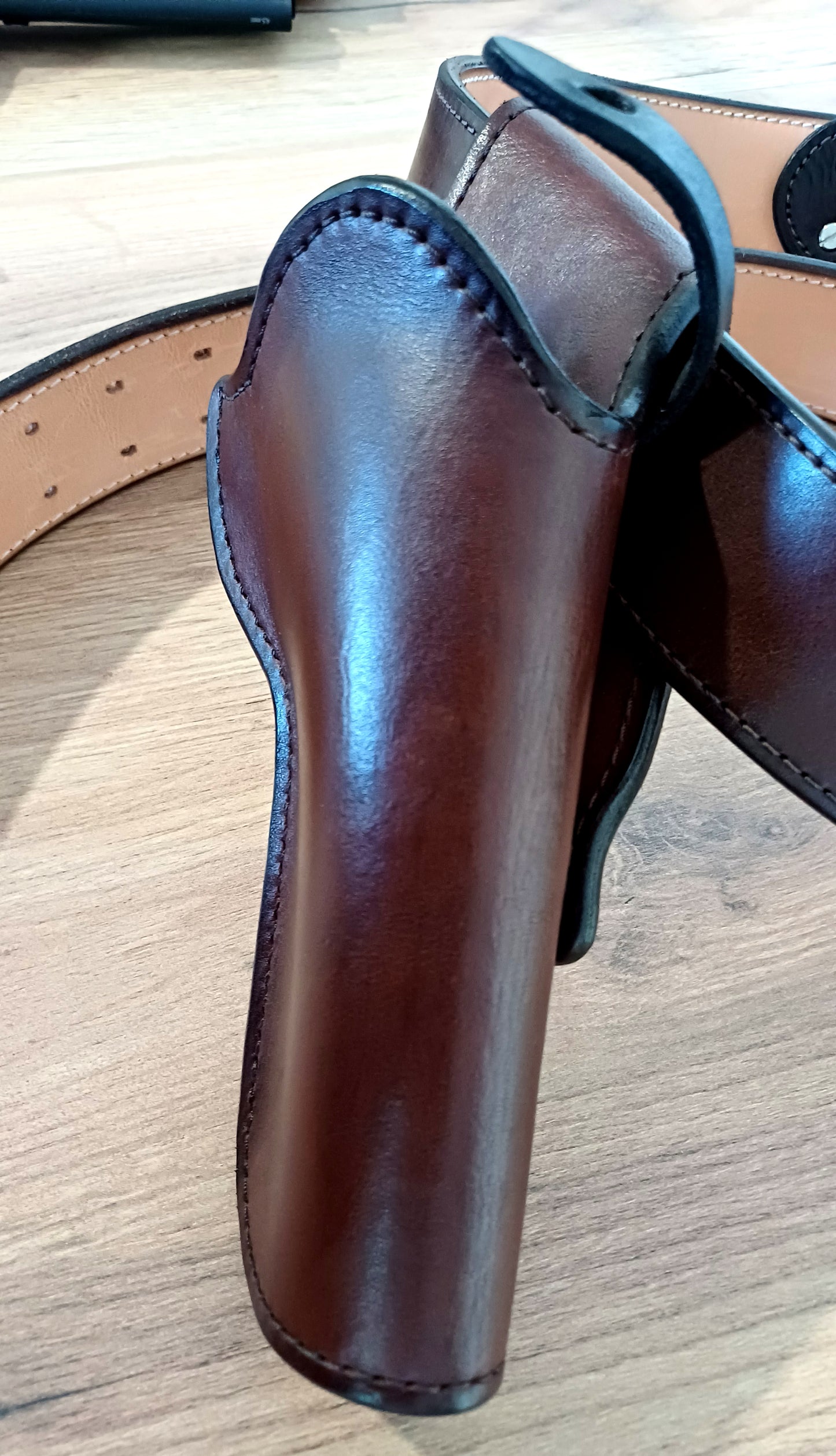 Custom leather holster for Colt Python 357 revolver custom barrel and style (Made to order)