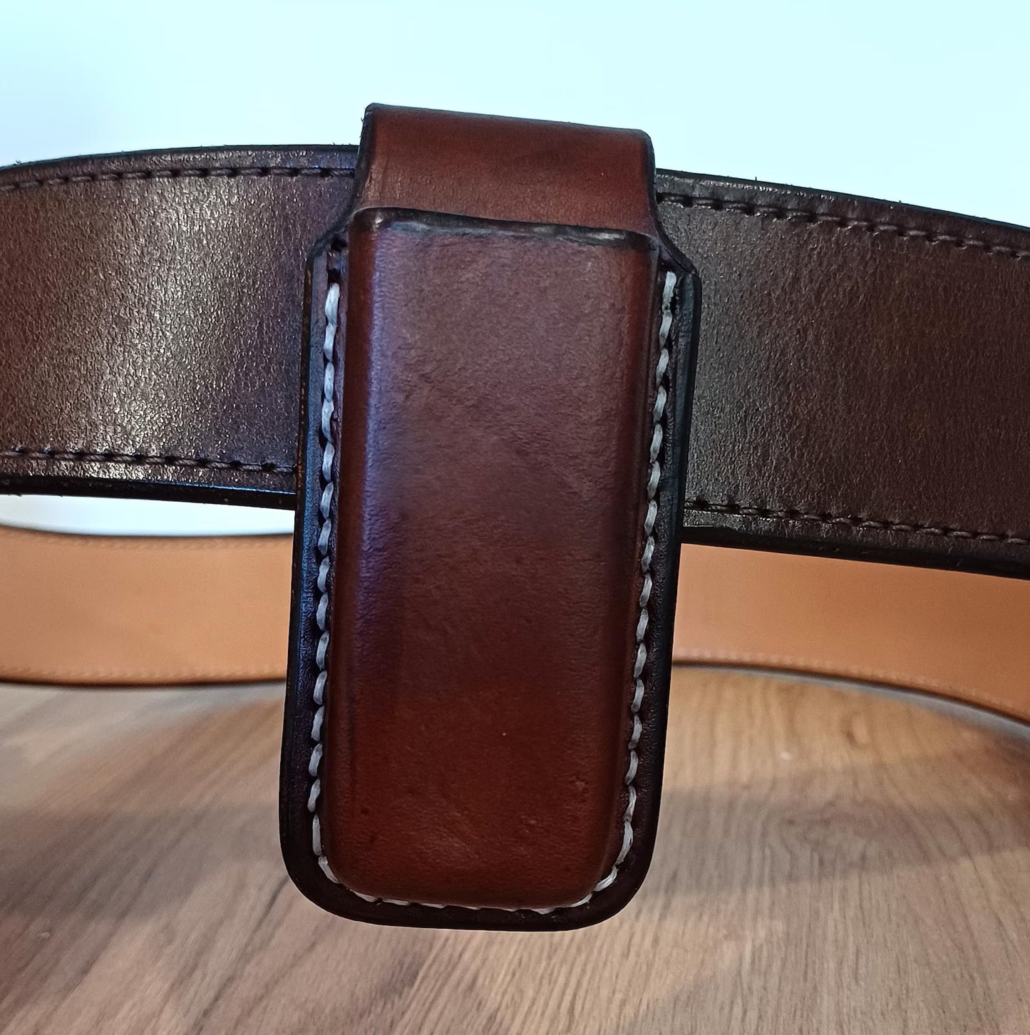 Leather Single Magazine Carrier for Colt 1911, Glock, Beretta (Made to order)