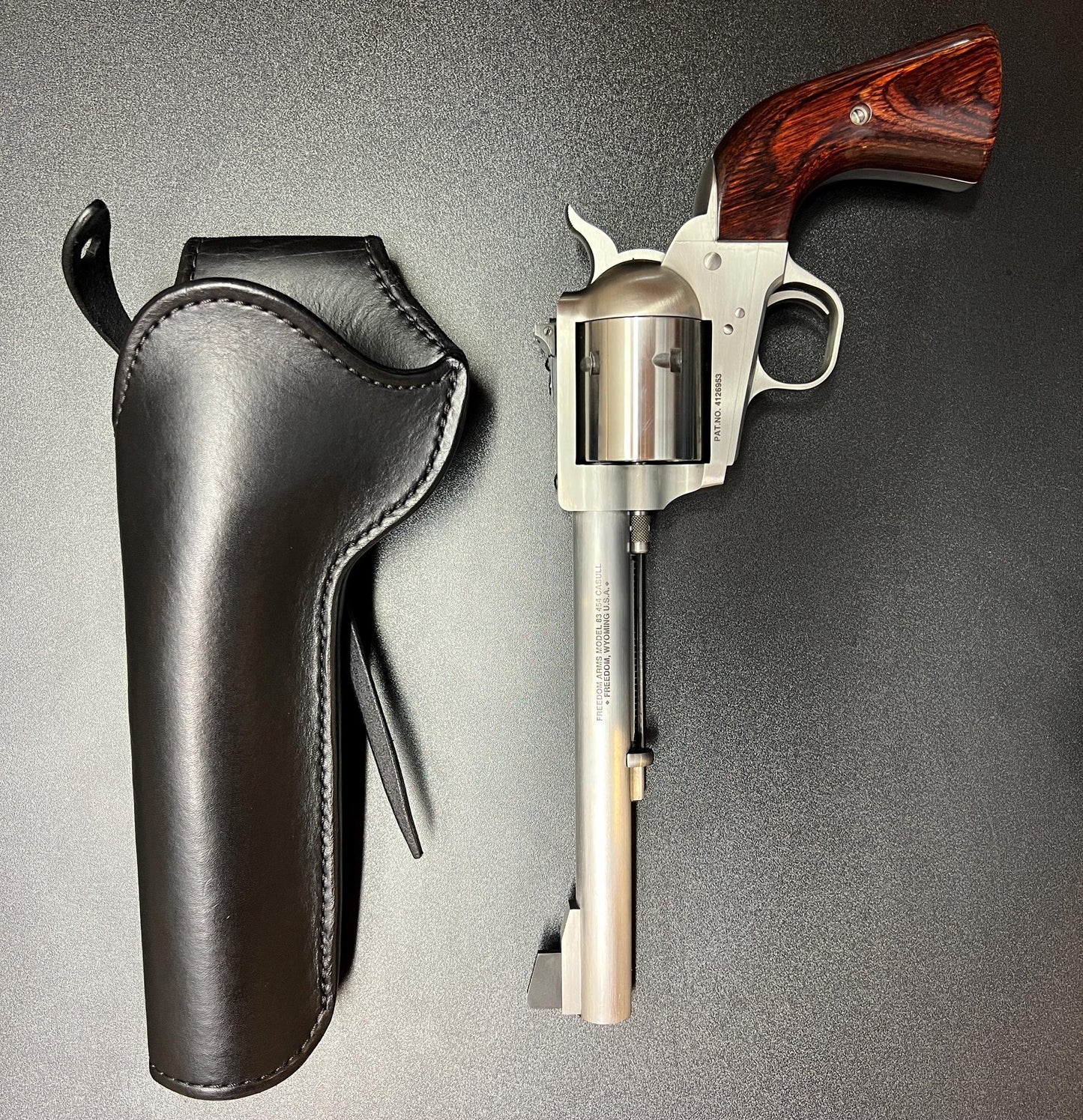 Leather holster for Ruger Super Blackhawk and Freedom Arms M 83 (Made to order)